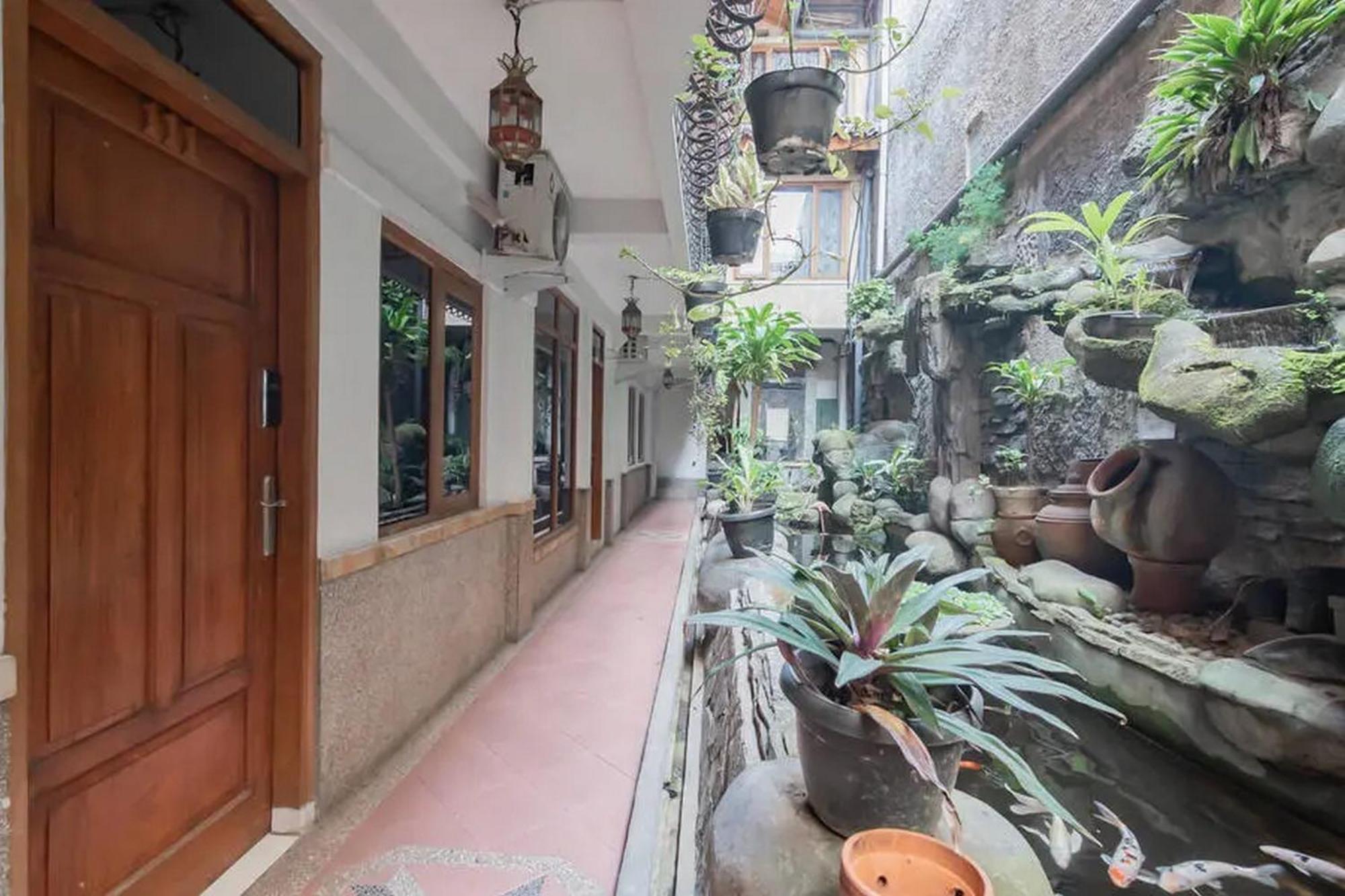 Reddoorz At Arwiga Hotel Near Rs Hasan Sadikin Μπαντούνγκ Εξωτερικό φωτογραφία