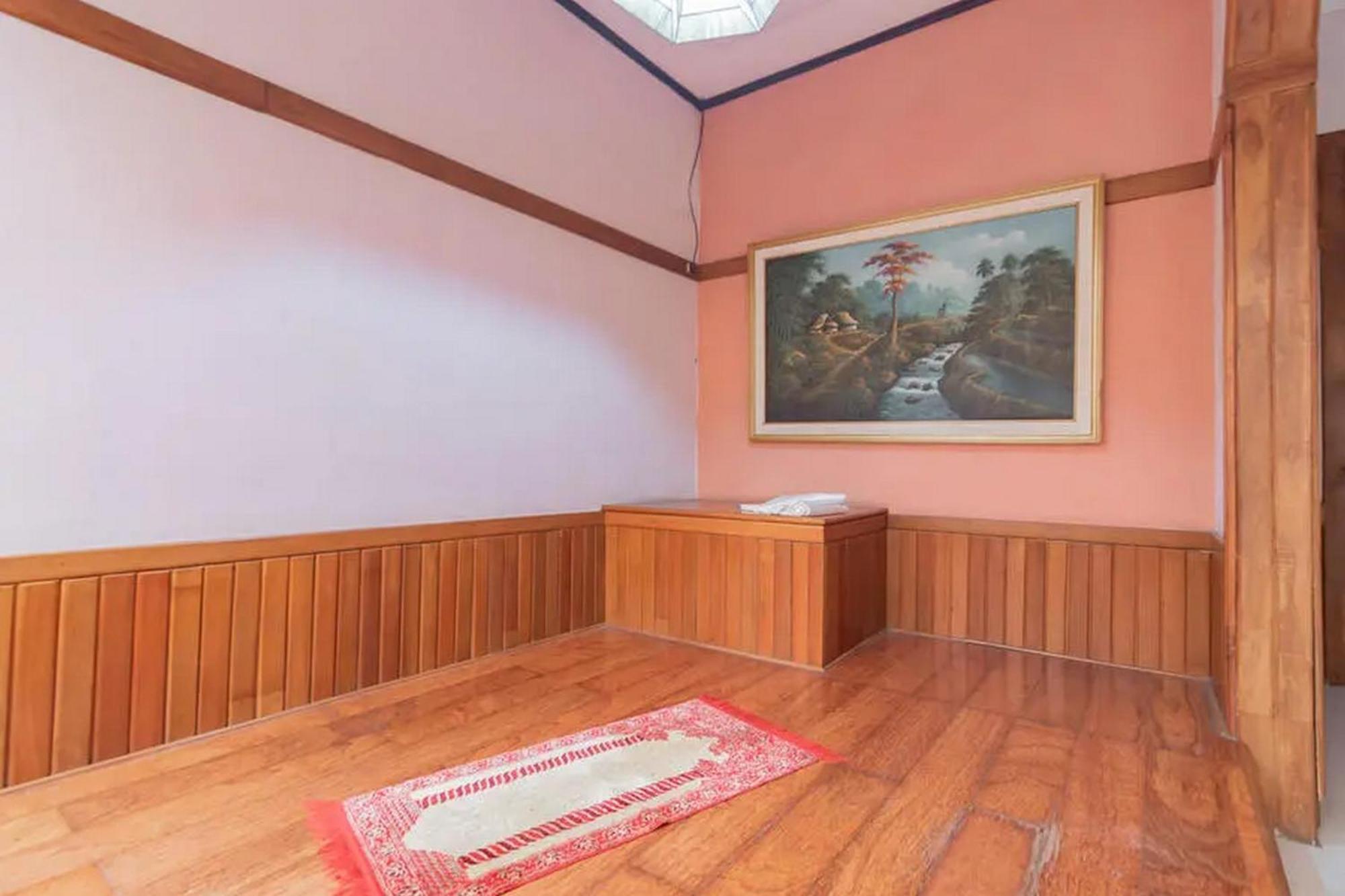 Reddoorz At Arwiga Hotel Near Rs Hasan Sadikin Μπαντούνγκ Εξωτερικό φωτογραφία