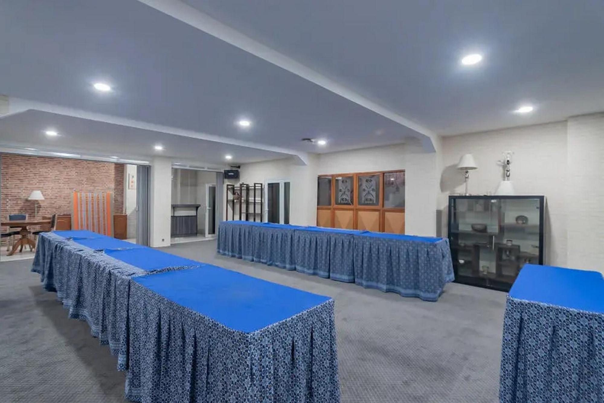Reddoorz At Arwiga Hotel Near Rs Hasan Sadikin Μπαντούνγκ Εξωτερικό φωτογραφία