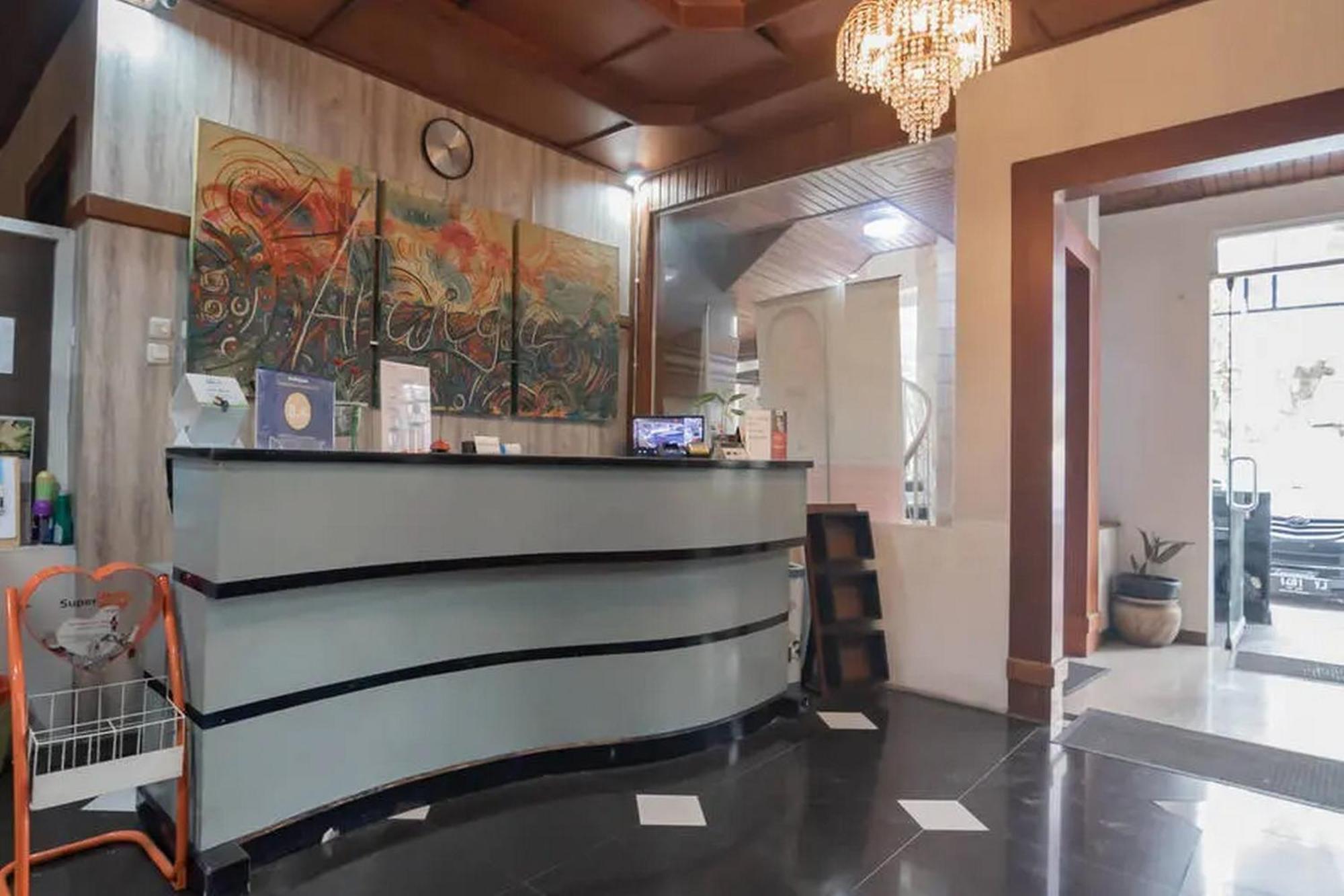 Reddoorz At Arwiga Hotel Near Rs Hasan Sadikin Μπαντούνγκ Εξωτερικό φωτογραφία