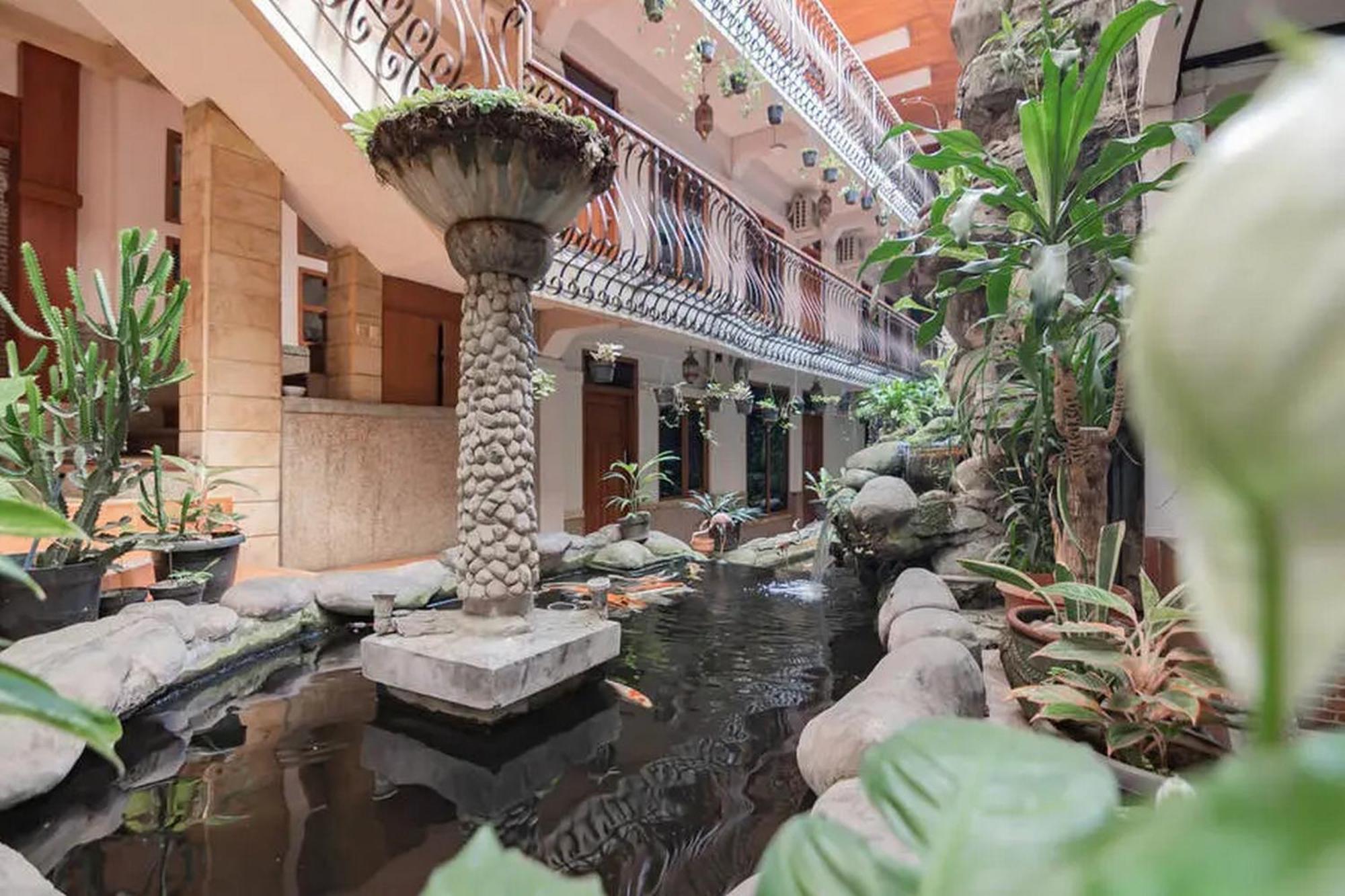 Reddoorz At Arwiga Hotel Near Rs Hasan Sadikin Μπαντούνγκ Εξωτερικό φωτογραφία